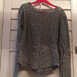 Long leave Gray leopard printed shit